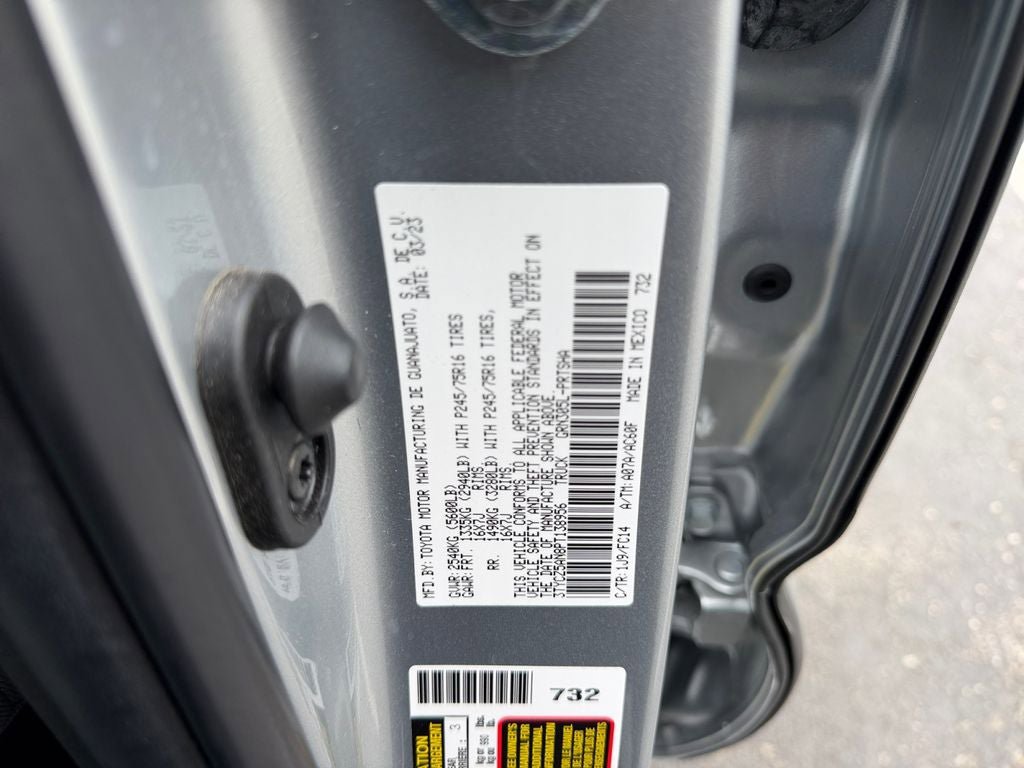 Certified 2023 Toyota Tacoma SR5 AWD/4WD image 30