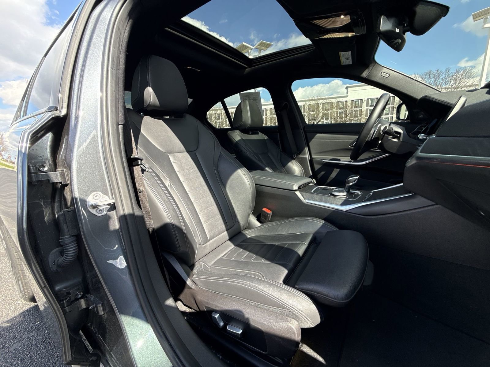 Used 2021 BMW M340i xDrive w/ Executive Package image 26