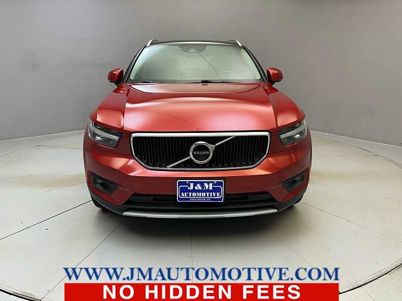 Used 2019 Volvo XC40 T5 Momentum image 8