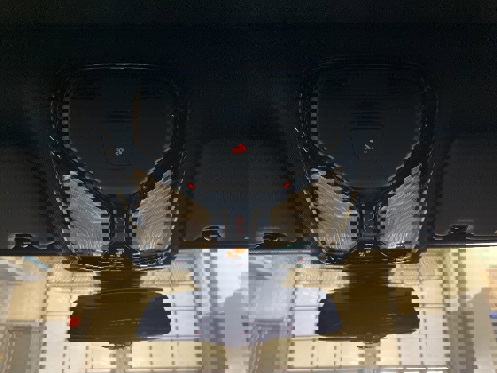 Used 2020 BMW 330i xDrive Sedan w/ Premium Package image 24