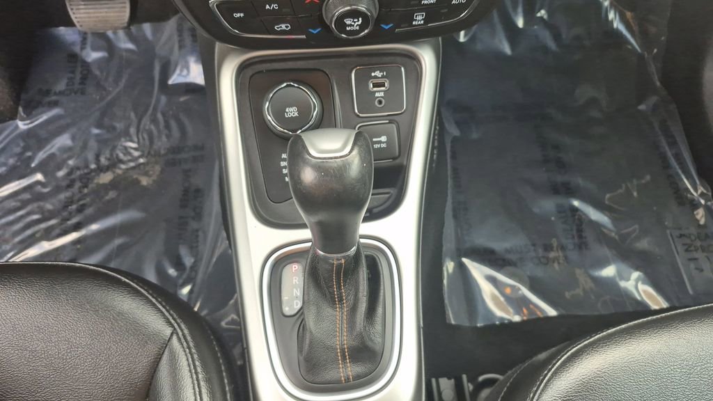 Used 2019 Jeep Compass Latitude w/ Popular Equipment Group image 10