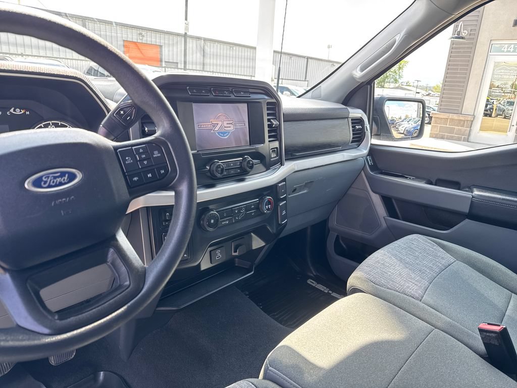 Used 2023 Ford F150 XLT w/ Trailer Tow Package AWD/4WD image 18
