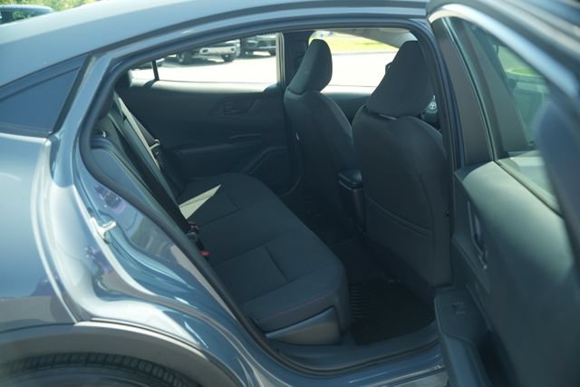 Used 2025 Toyota Prius Plug-In Hybrid FWD image 21
