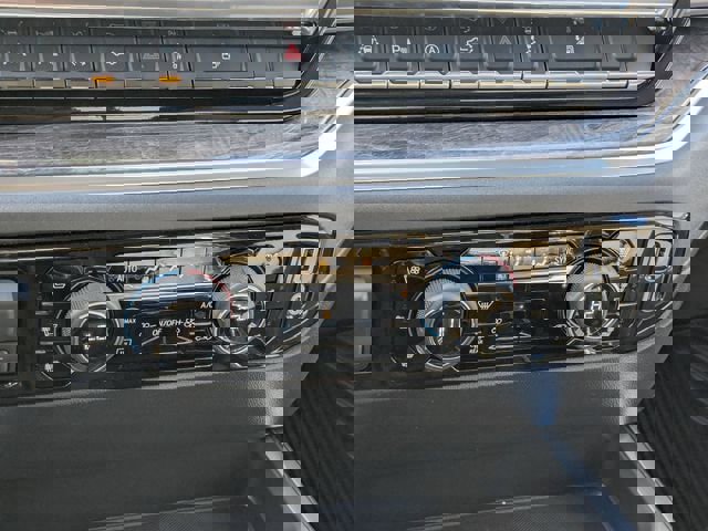 New 2026 Chevrolet Silverado 1500 LTZ w/ LTZ Premium Package image 25