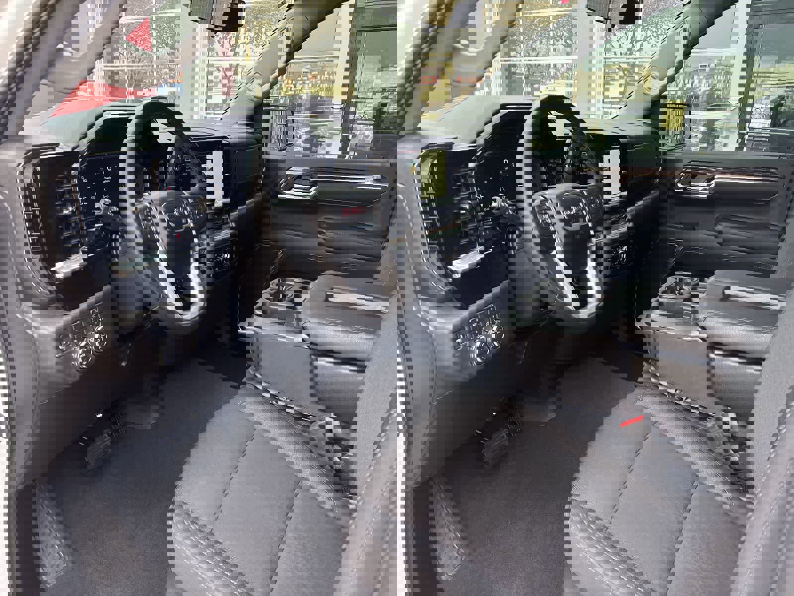 Used 2025 GMC Sierra 1500 Elevation image 10