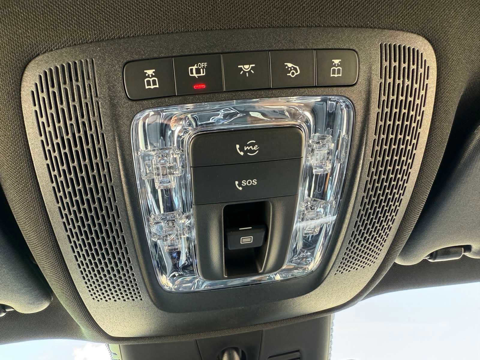 New 2026 Mercedes-Benz GLB 250 image 21