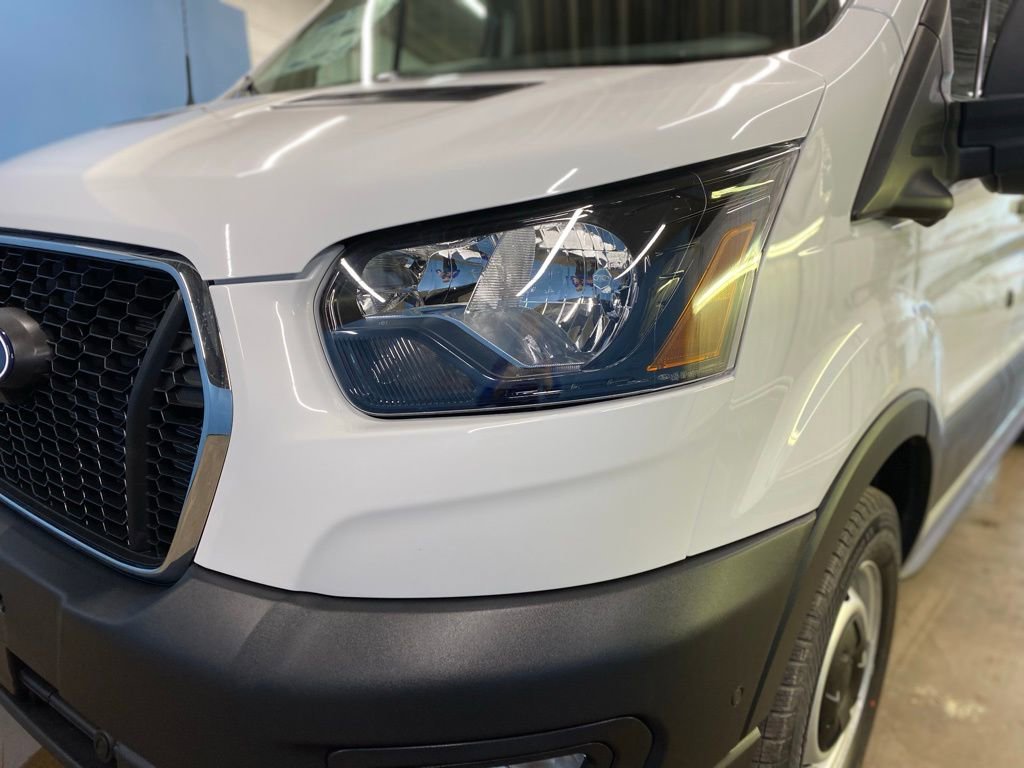 New 2026 Ford Transit 250 148 Medium Roof w/ Load Area Protection Package image 6