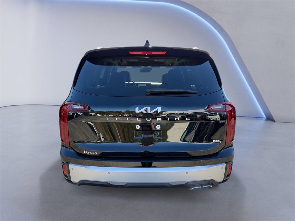 Used 2024 Kia Telluride S w/ S Sunroof Package image 4