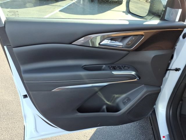 New 2027 Chevrolet Traverse Z71 w/ LPO, Floor Liner Package AWD/4WD image 12