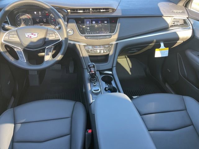 New 2026 Cadillac XT5 Premium Luxury w/ LPO, Floor Liner Package image 39