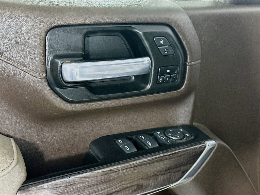 Used 2022 Chevrolet Silverado 2500 LTZ image 24
