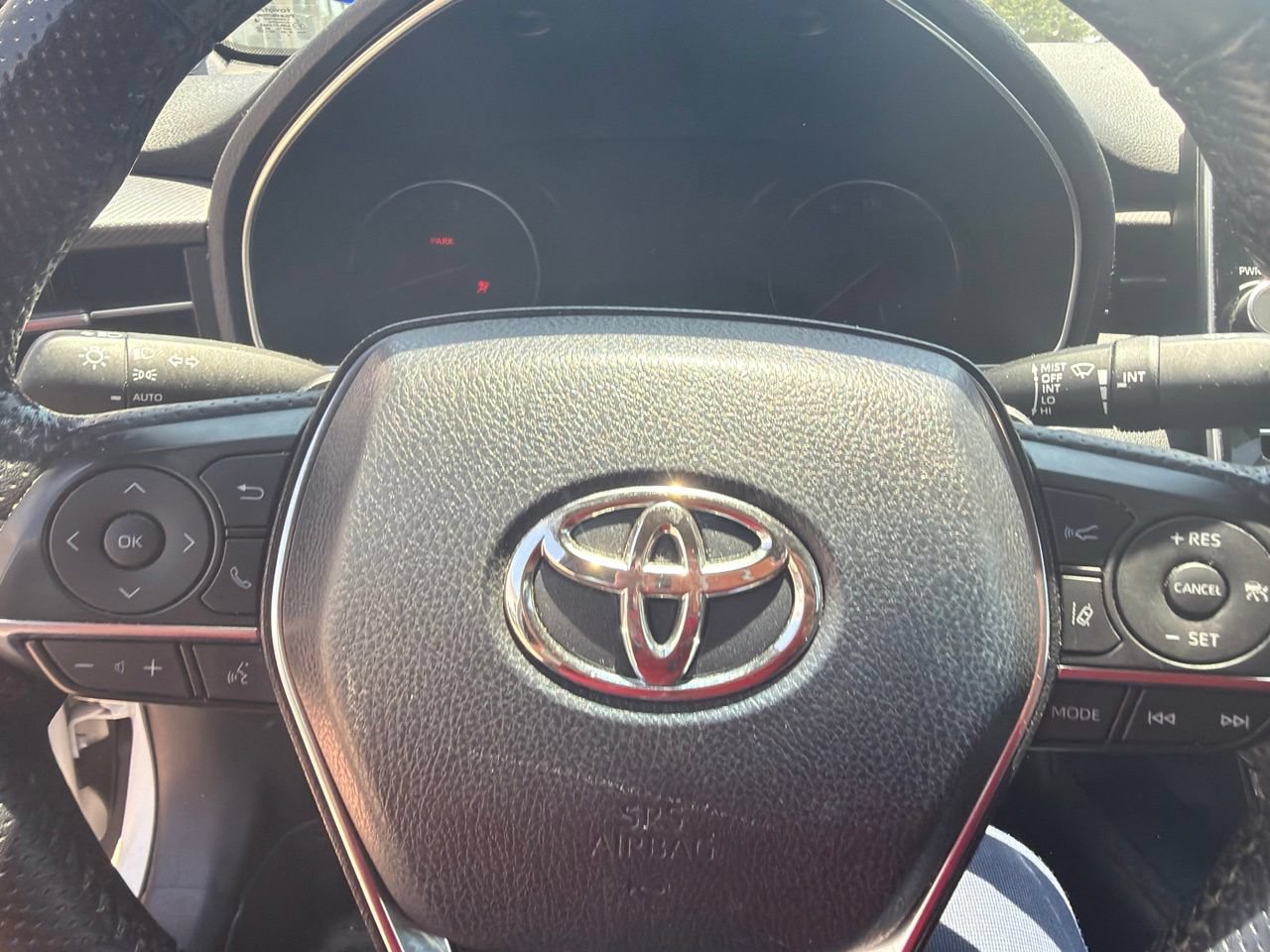 Used 2019 Toyota Avalon Touring FWD image 10