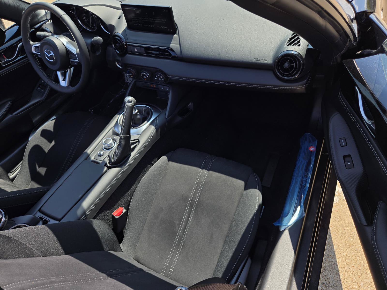 New 2026 MAZDA MX-5 Miata Club w/ Interior Package RWD image 12