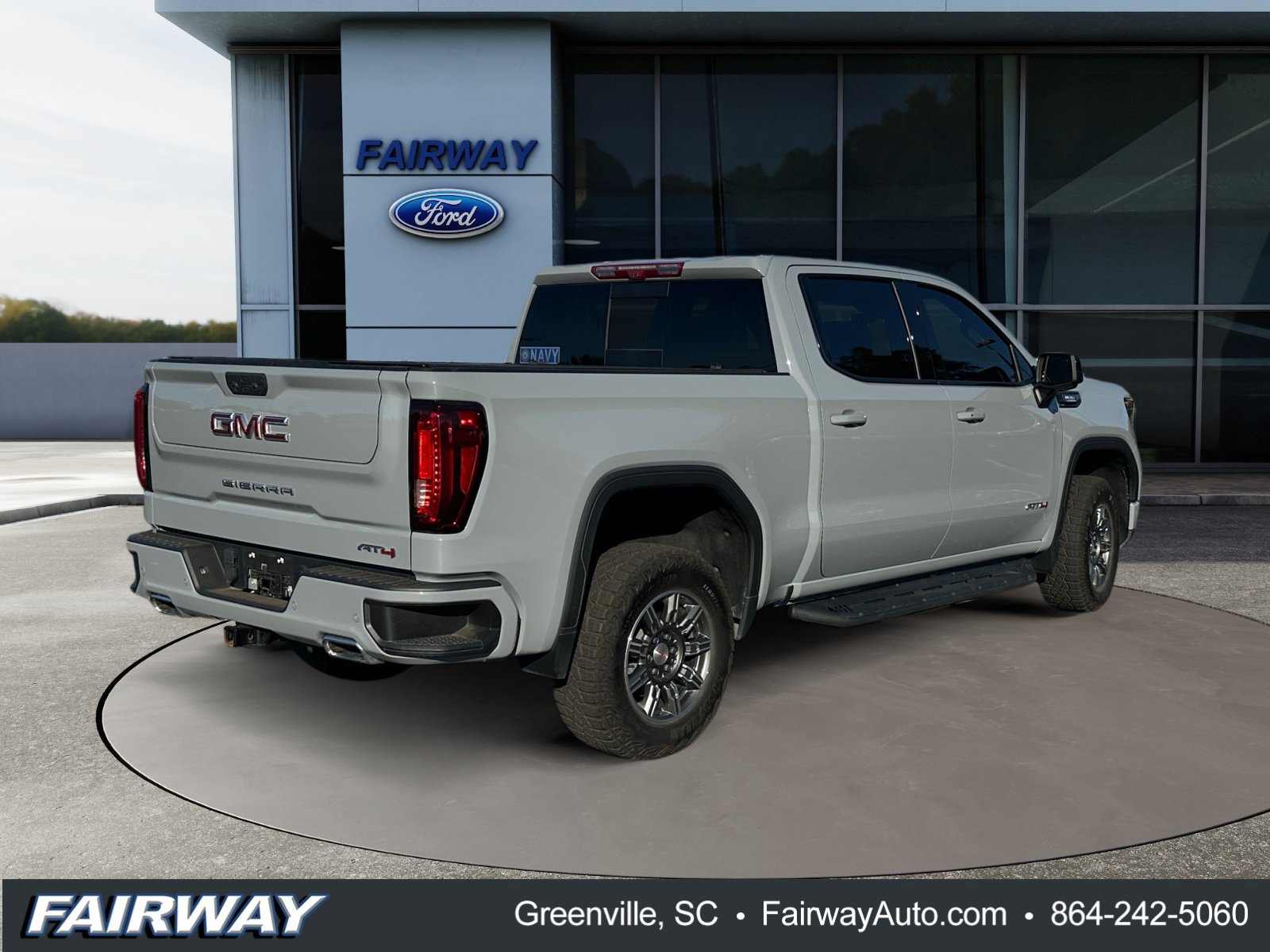 Used 2024 GMC Sierra 1500 AT4 w/ Technology Package AWD/4WD image 7