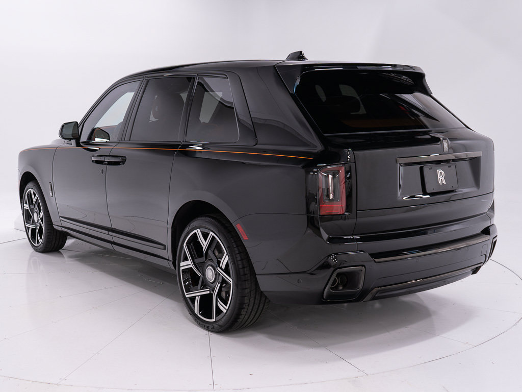 New 2027 Rolls-Royce Cullinan Black Badge AWD/4WD image 3