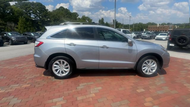 Used 2017 Acura RDX w/ AcuraWatch Plus Package FWD image 3