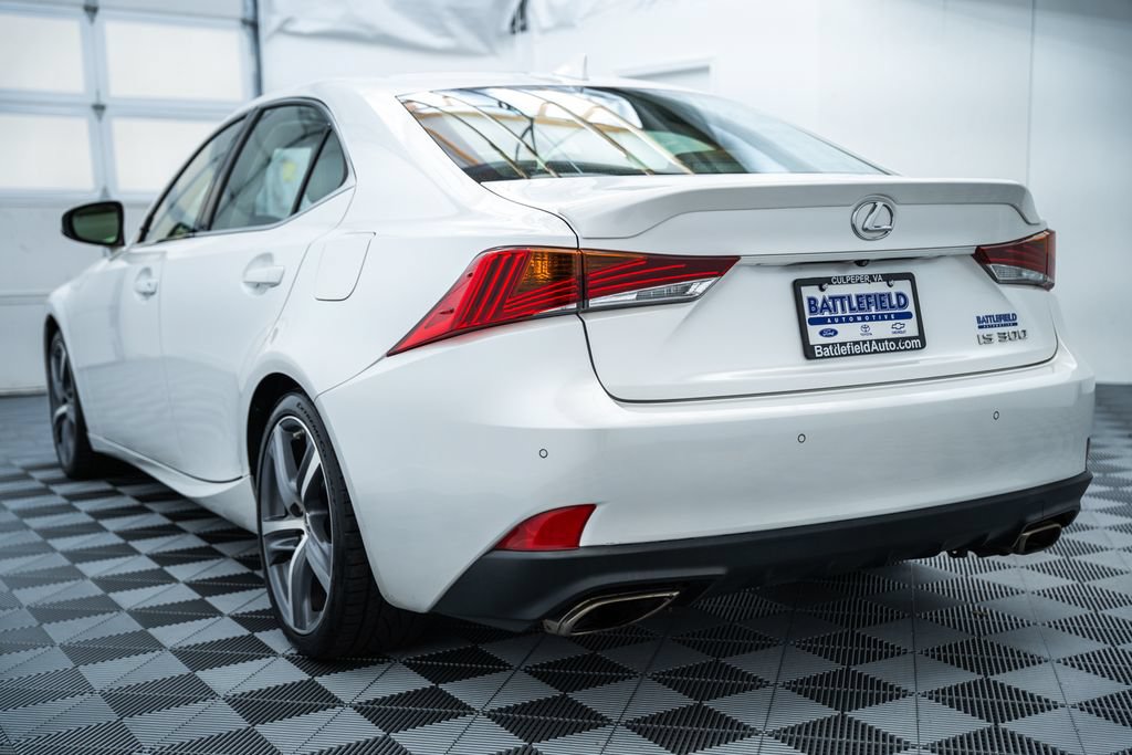 Used 2020 Lexus IS 300 w/ Navigation Package RWD image 5