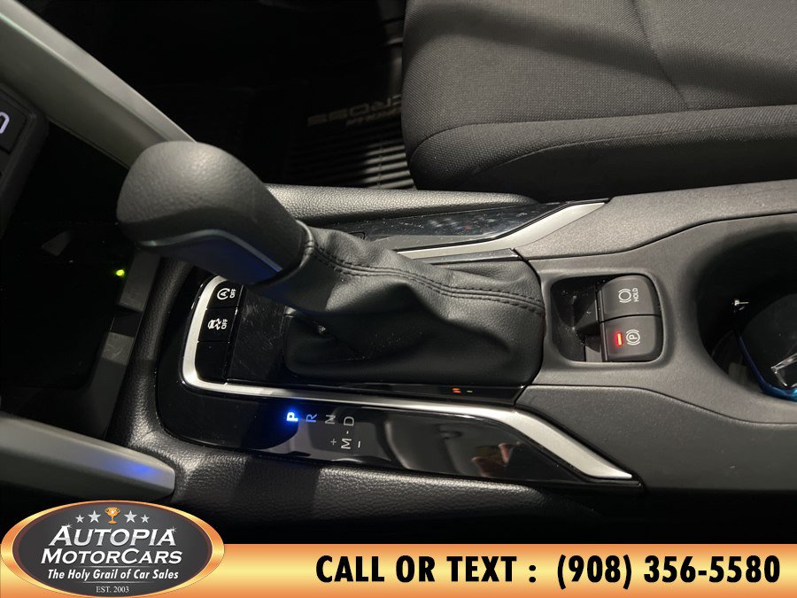 Used 2025 Toyota Corolla Cross LE w/ Moonroof Package FWD image 38