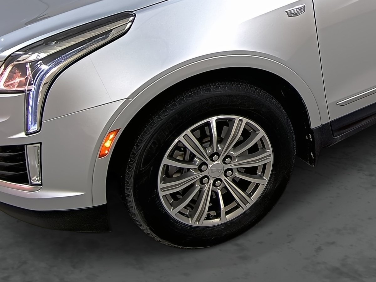 Used 2019 Cadillac XT5 Luxury AWD/4WD image 7