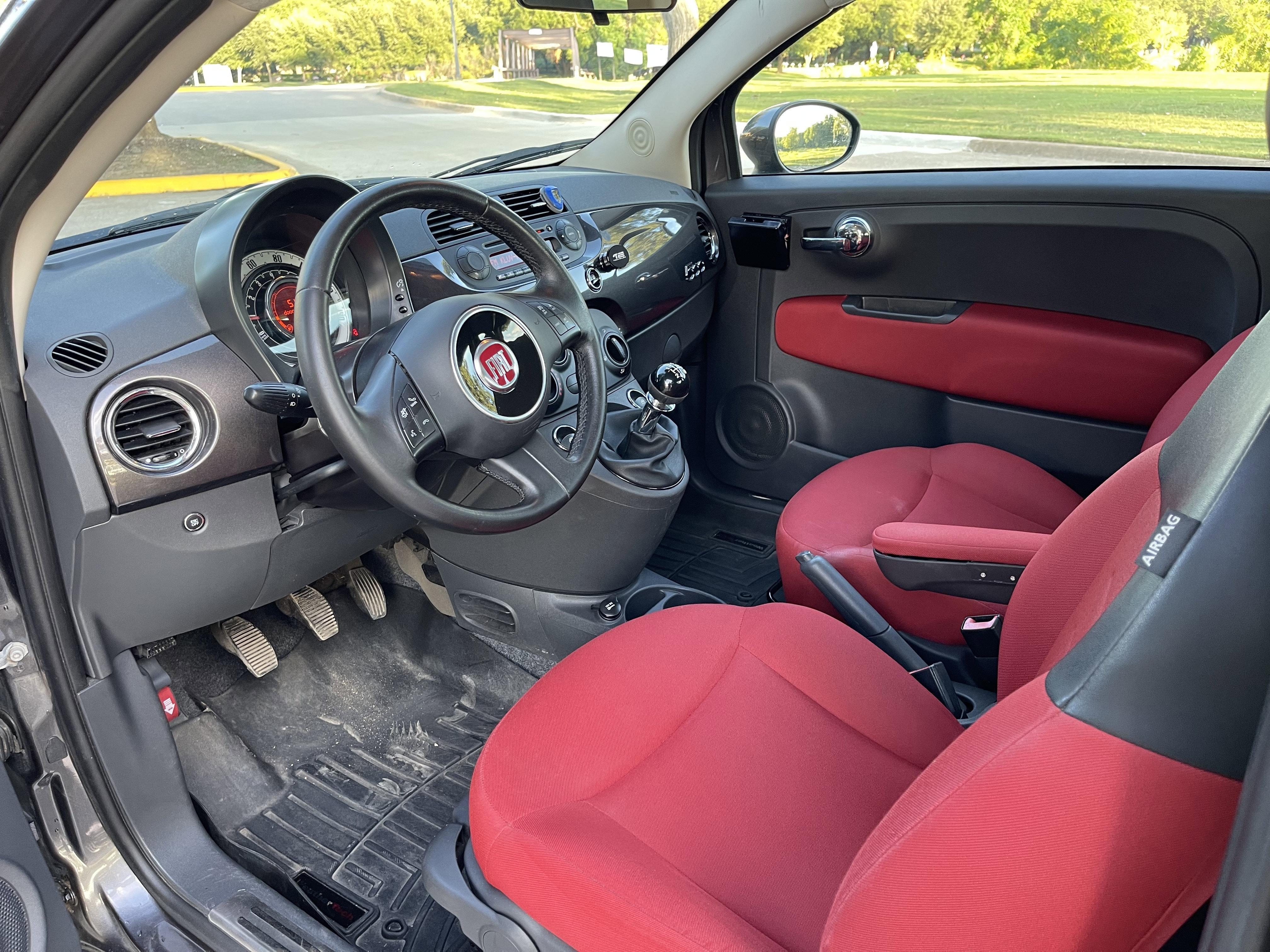 Used 2014 FIAT 500 Pop image 9