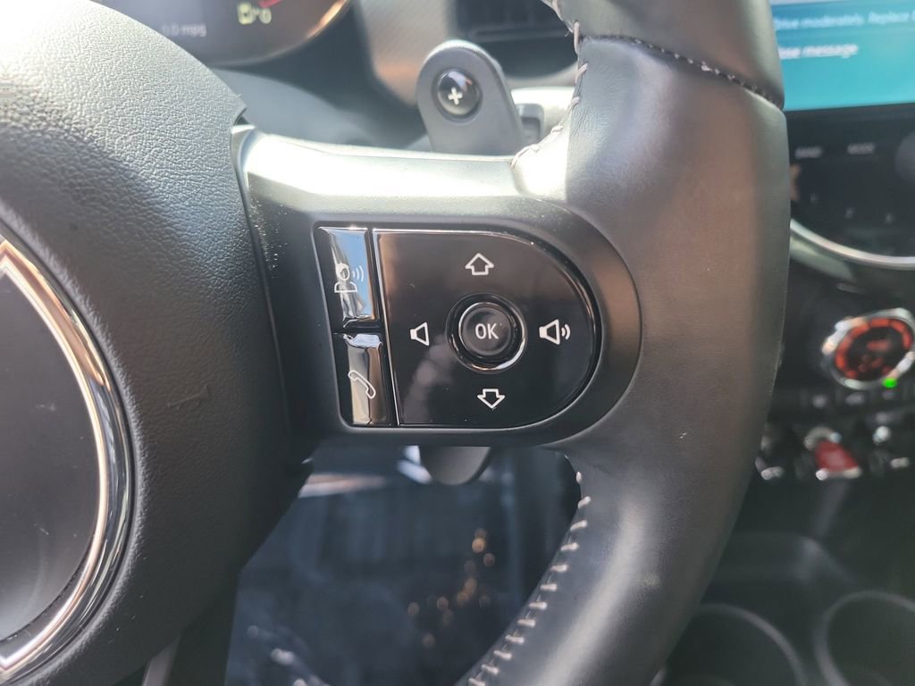 Used 2023 MINI Cooper S image 28