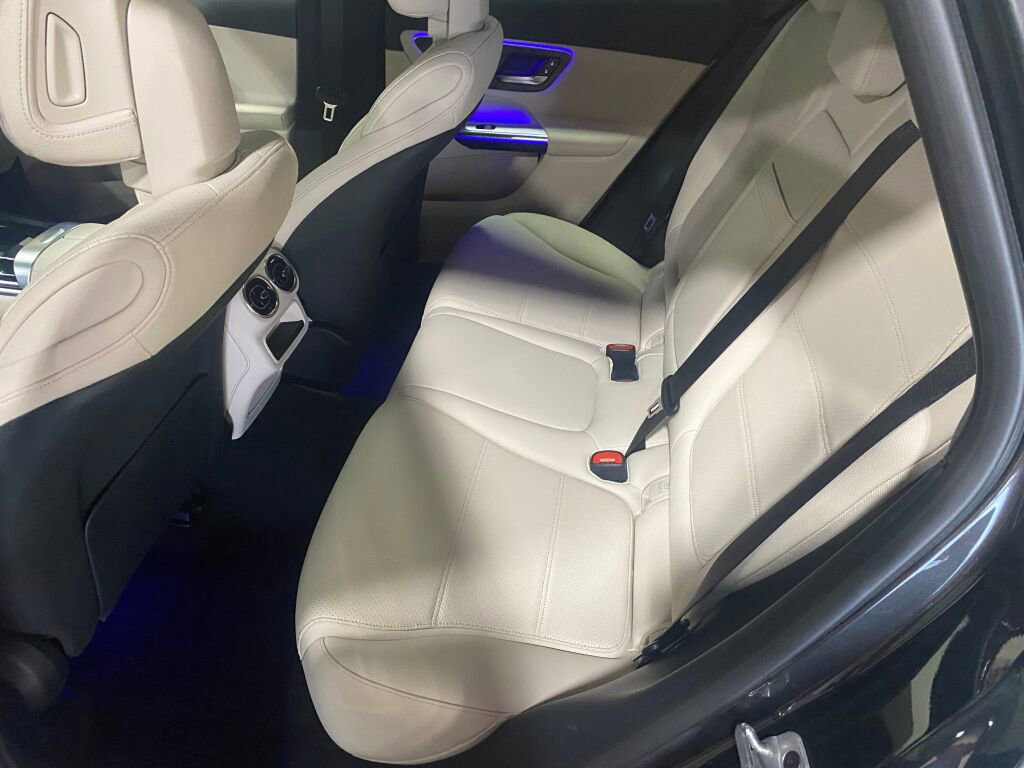 New 2026 Mercedes-Benz GLC 300 4MATIC image 17