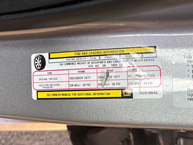 Used 2017 Jeep Grand Cherokee Altitude AWD/4WD image 7