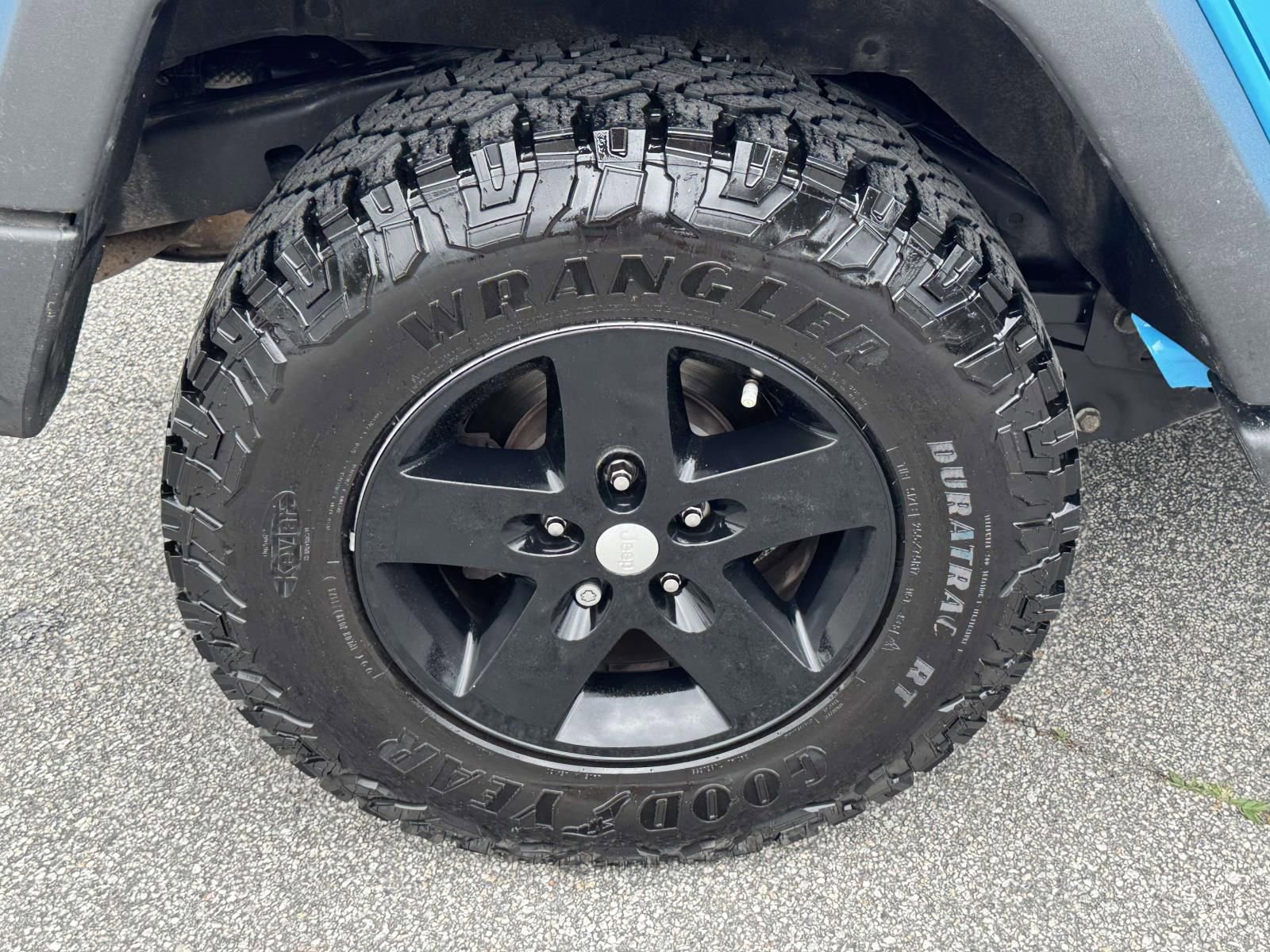 Used 2018 Jeep Wrangler Unlimited Sport S AWD/4WD image 17