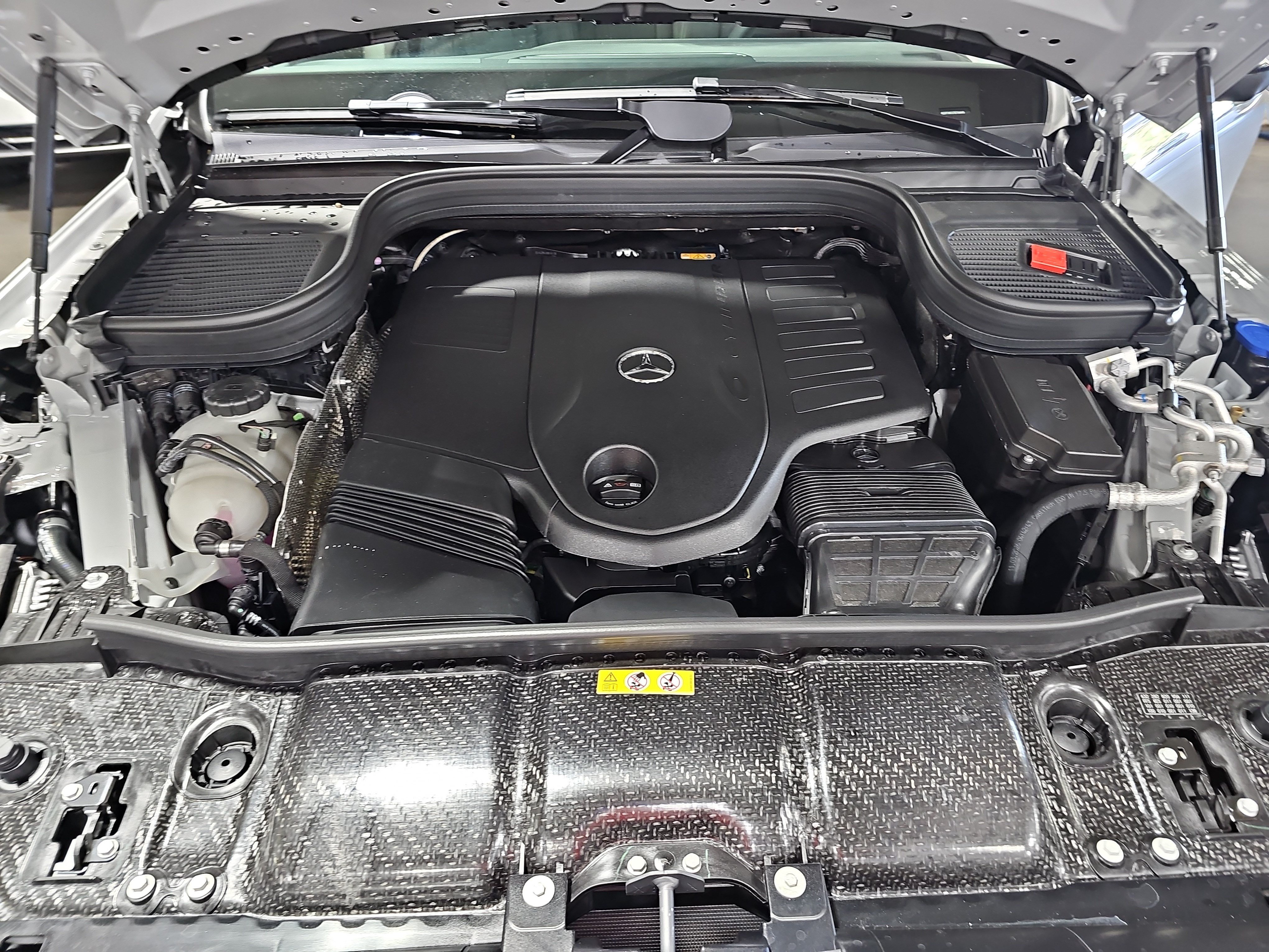 New 2026 Mercedes-Benz GLS 450 4MATIC image 30