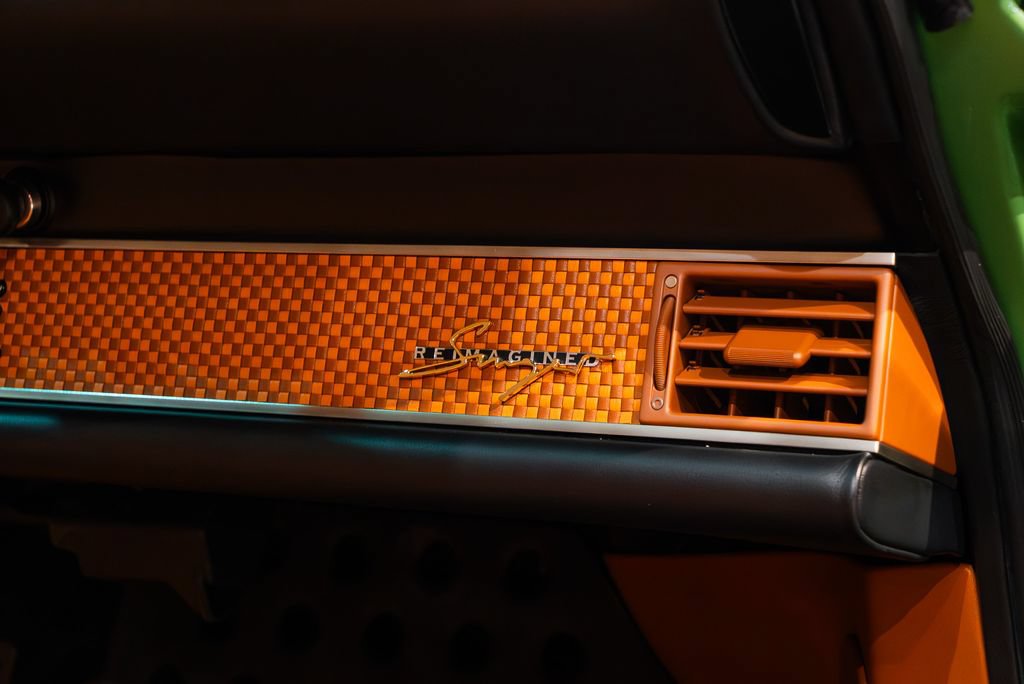 Used 1994 Porsche 911 GT3 RS image 27