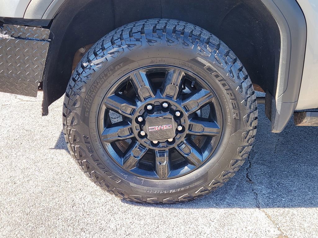 Used 2024 GMC Sierra 2500 AT4 w/ AT4 Premium Plus Package image 14