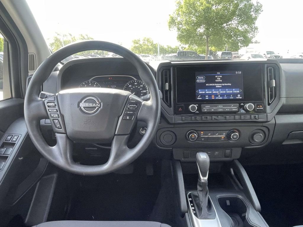 Used 2025 Nissan Frontier S w/ S Utility Package image 11