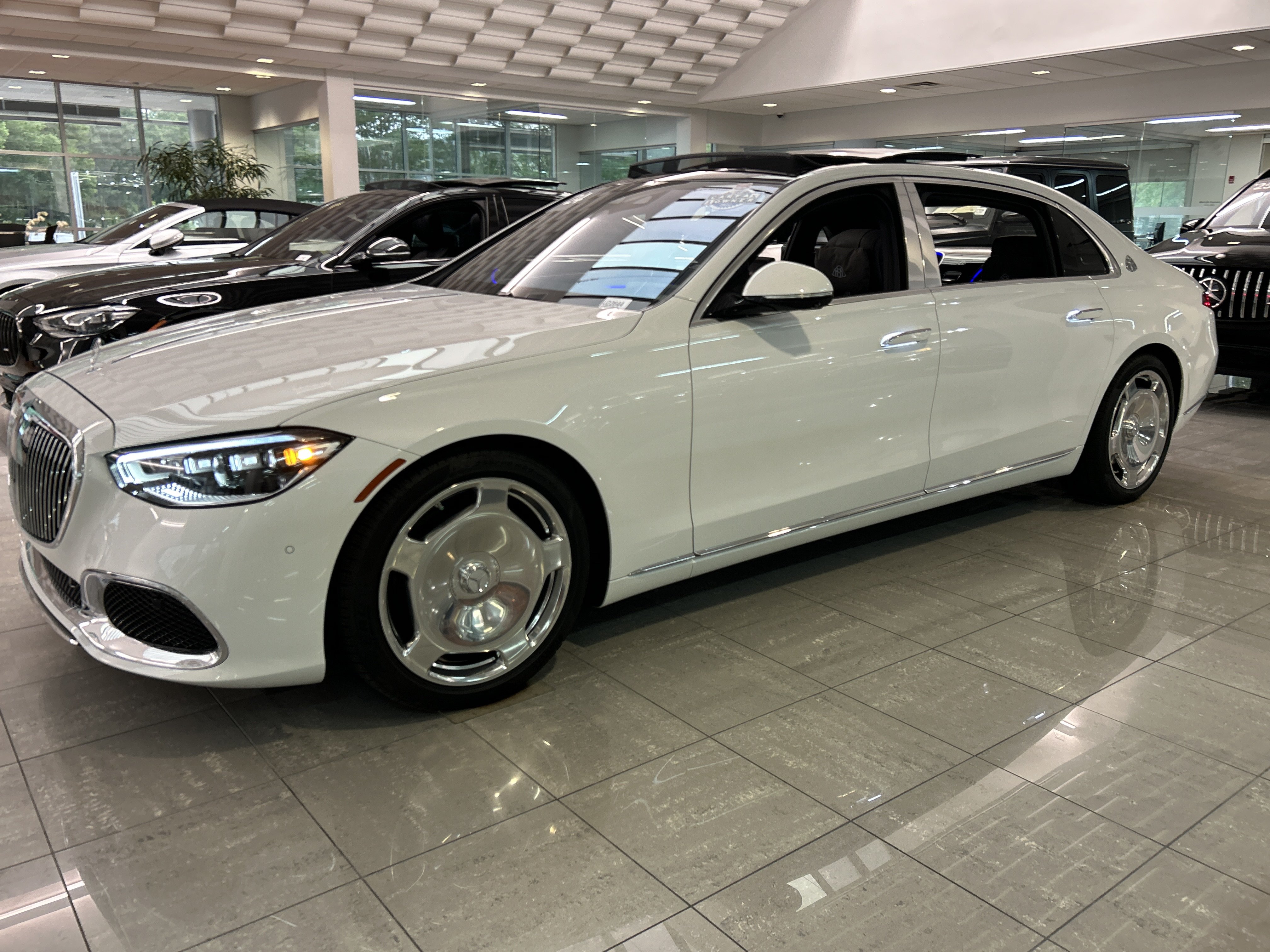 Certified 2024 Mercedes-Benz Maybach S 580 4MATIC image 15
