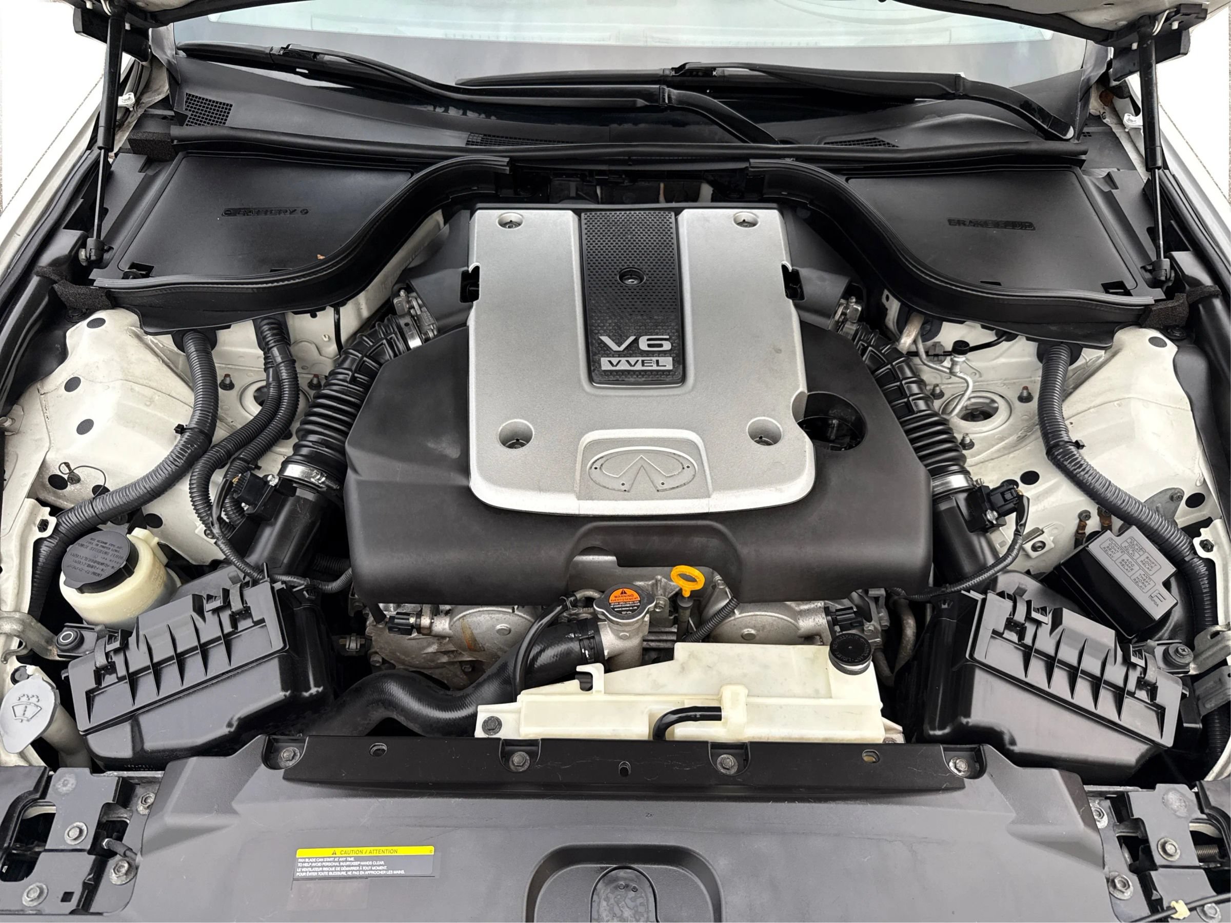 Used 2014 INFINITI Q60 Journey w/ Premium Package RWD image 14