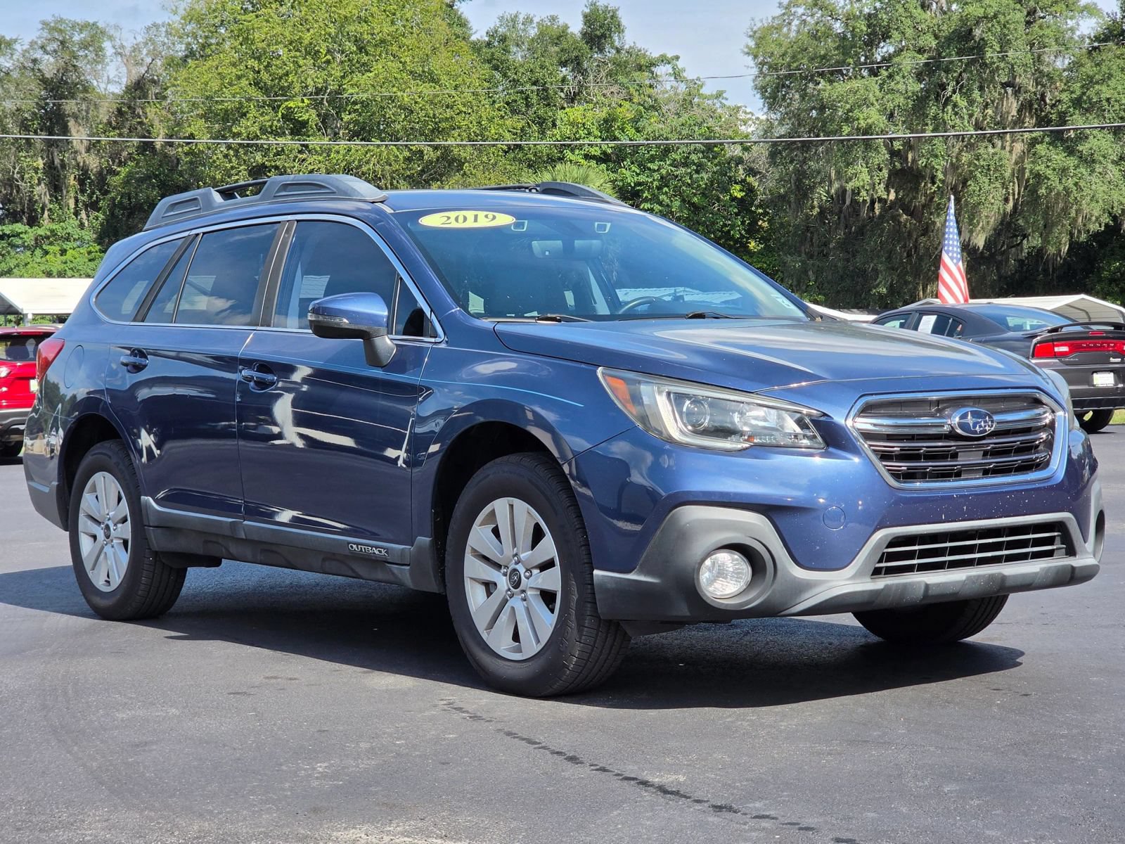 Used 2019 Subaru Outback 2.5i Premium AWD/4WD image 3