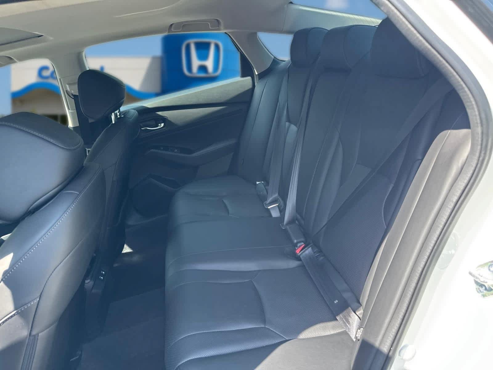 Used 2023 Honda Accord Touring image 28