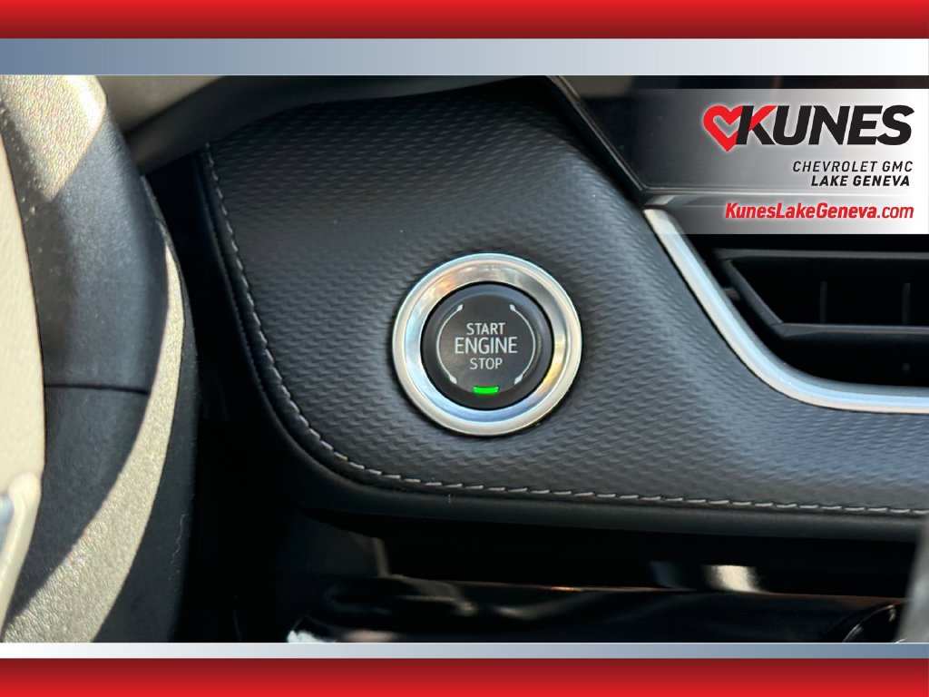 Used 2025 Chevrolet Equinox LT w/ Convenience Package II FWD image 29