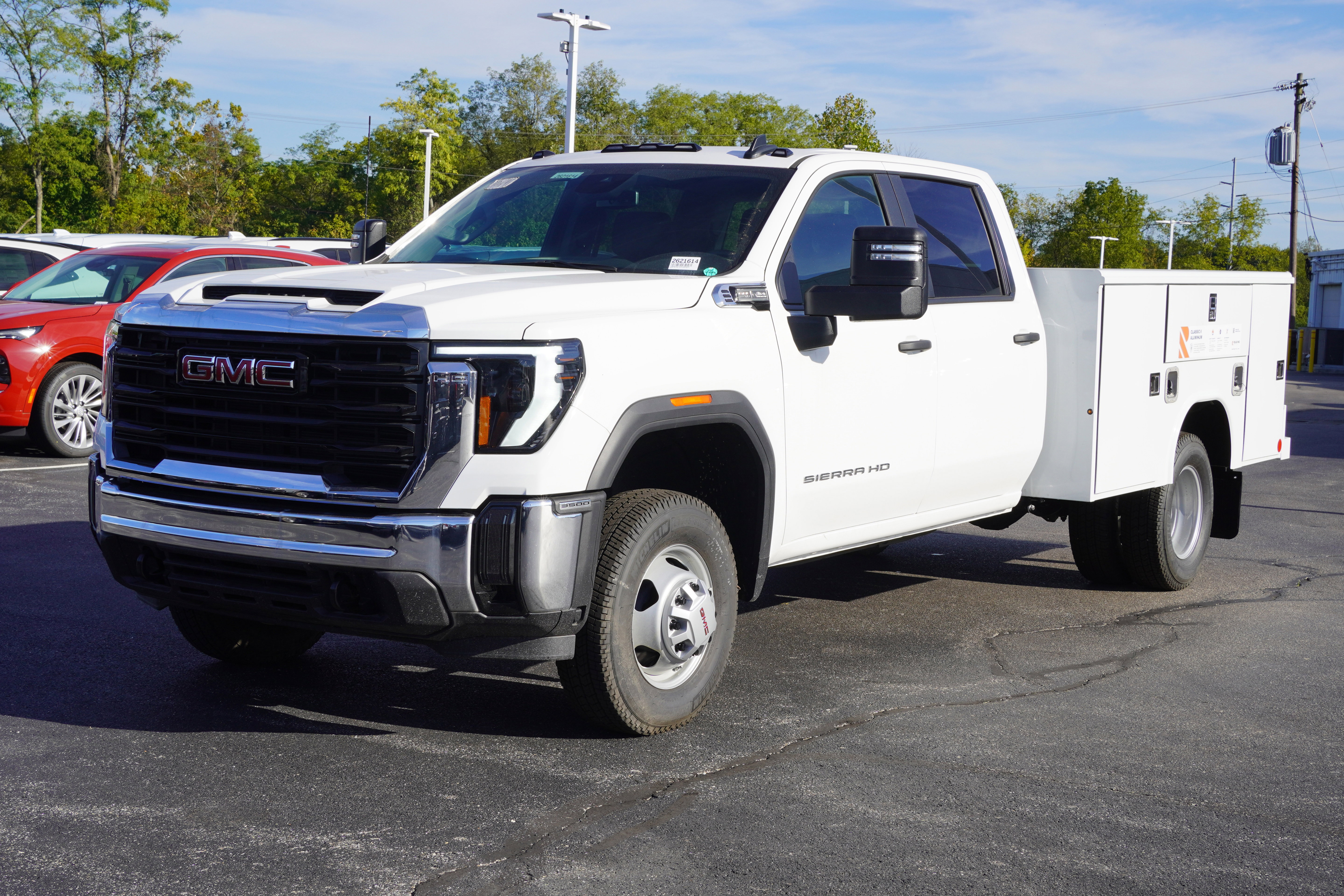 New 2025 GMC Sierra 3500 Pro w/ Convenience Package image 3