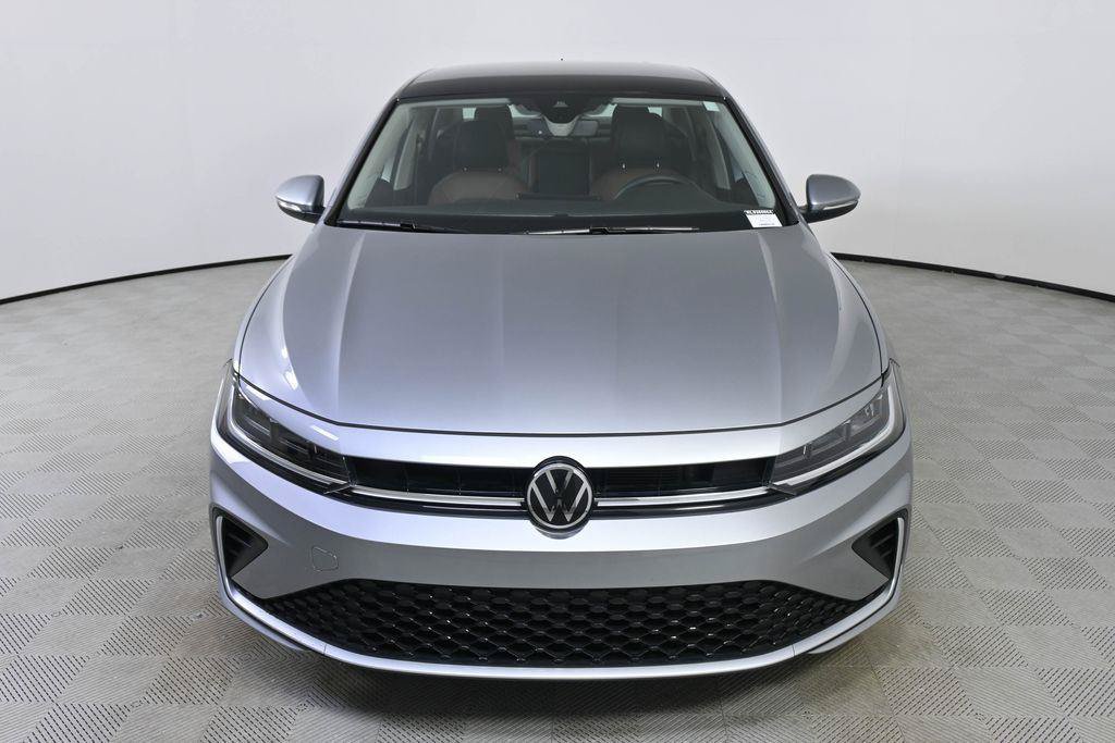 Used 2025 Volkswagen Jetta SEL FWD image 35