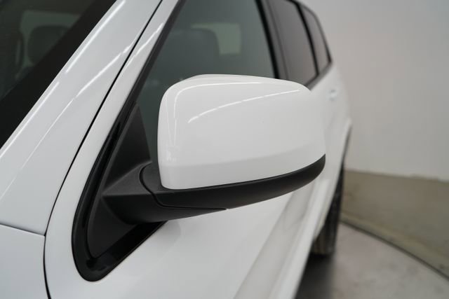 Used 2020 Jeep Grand Cherokee Altitude image 90