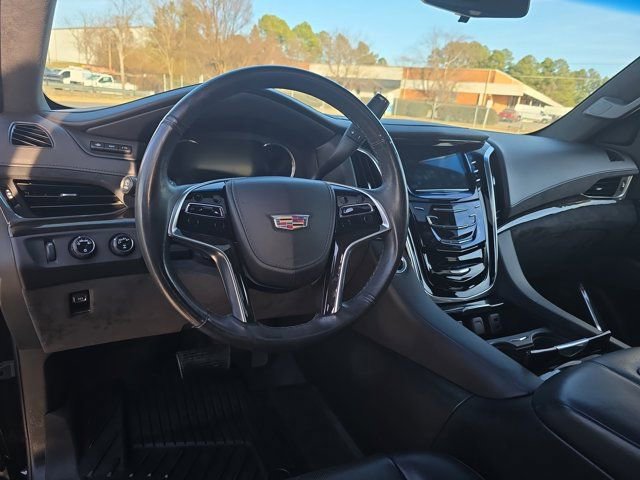 Used 2018 Cadillac Escalade Platinum image 15