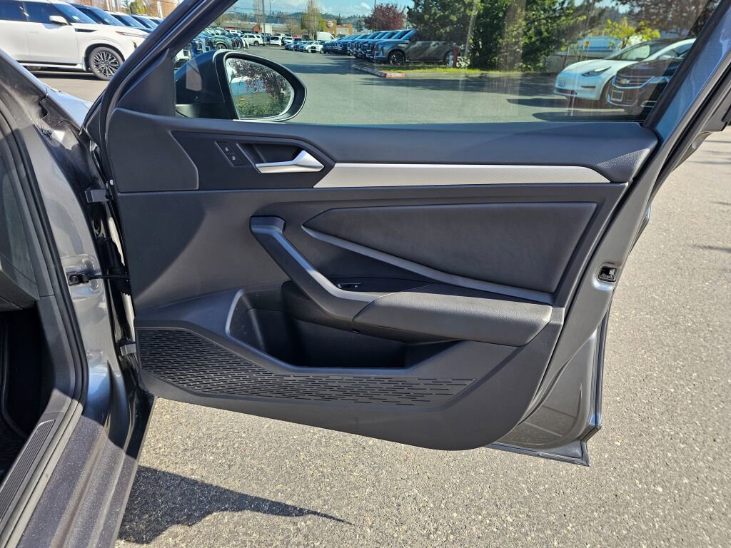 Used 2019 Volkswagen Jetta SE image 10