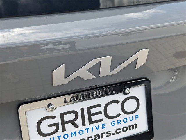 Used 2023 Kia Sorento EX image 13