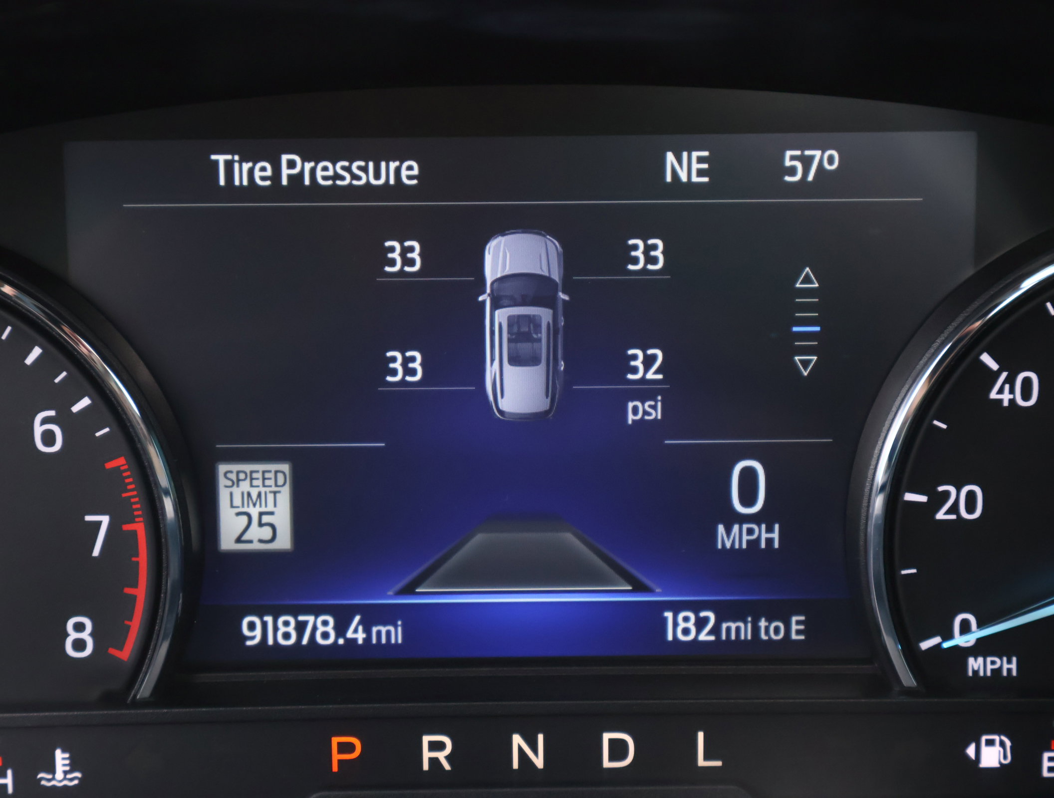 Used 2022 Ford Explorer Limited w/ Equipment Group 301A image 4