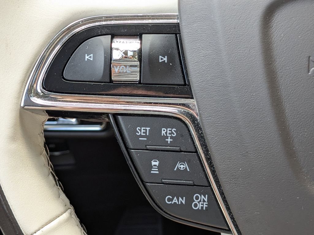 Used 2023 Lincoln Nautilus Black Label AWD/4WD image 24