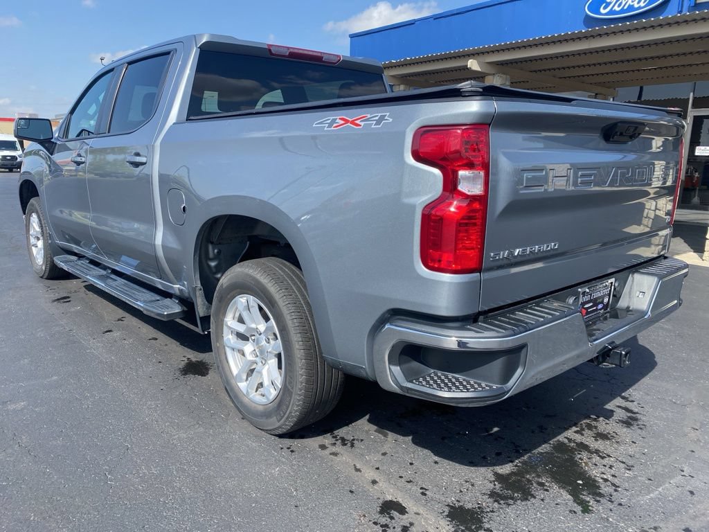 Used 2023 Chevrolet Silverado 1500 LT AWD/4WD image 7