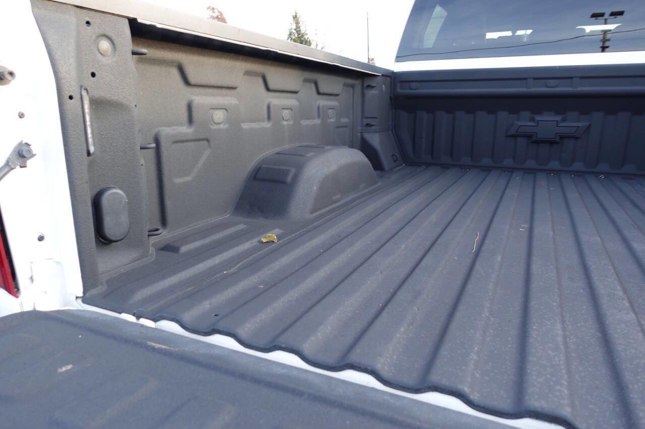 Used 2023 Chevrolet Silverado 2500 LT w/ Convenience Package image 27