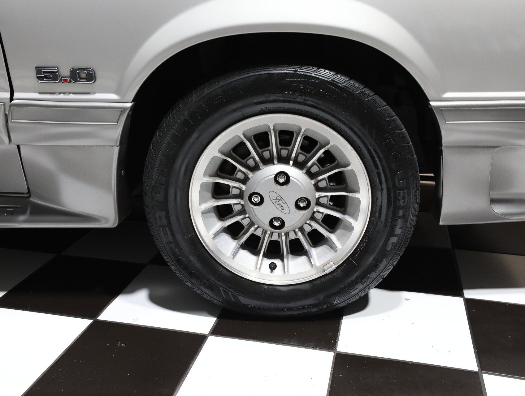 Used 1990 Ford Mustang GT image 41