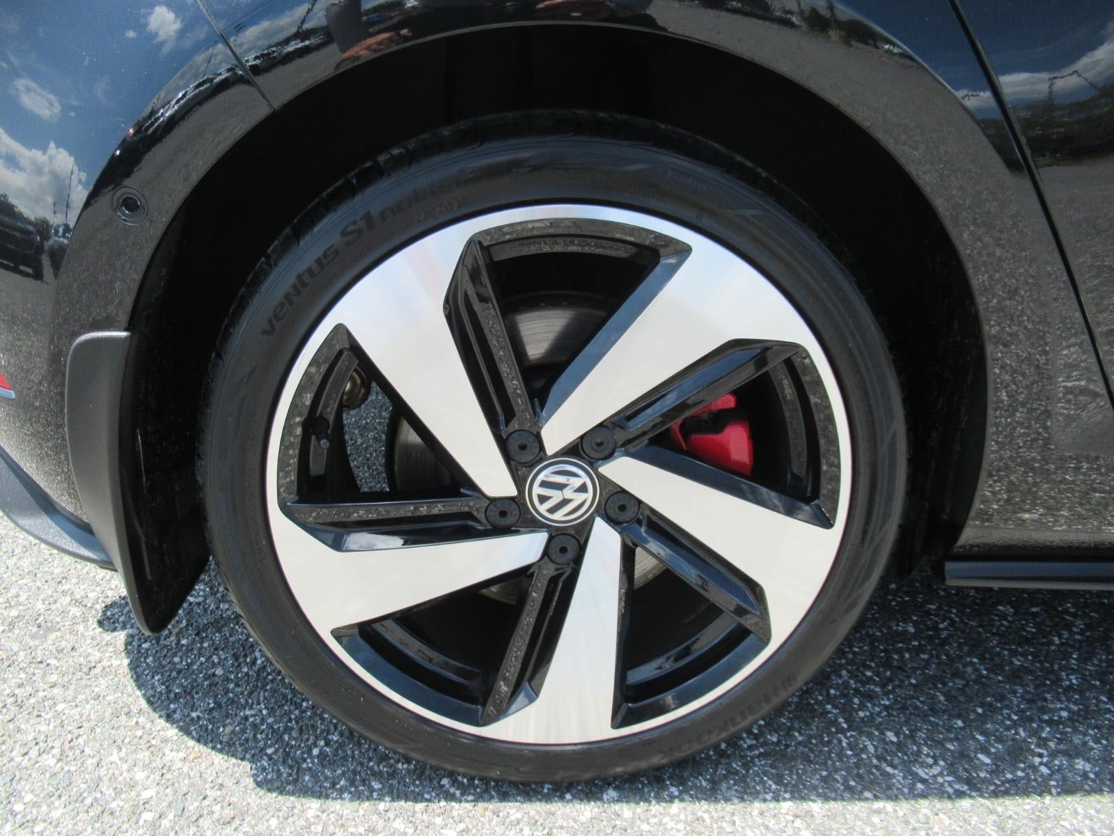 Used 2018 Volkswagen GTI Autobahn FWD image 8
