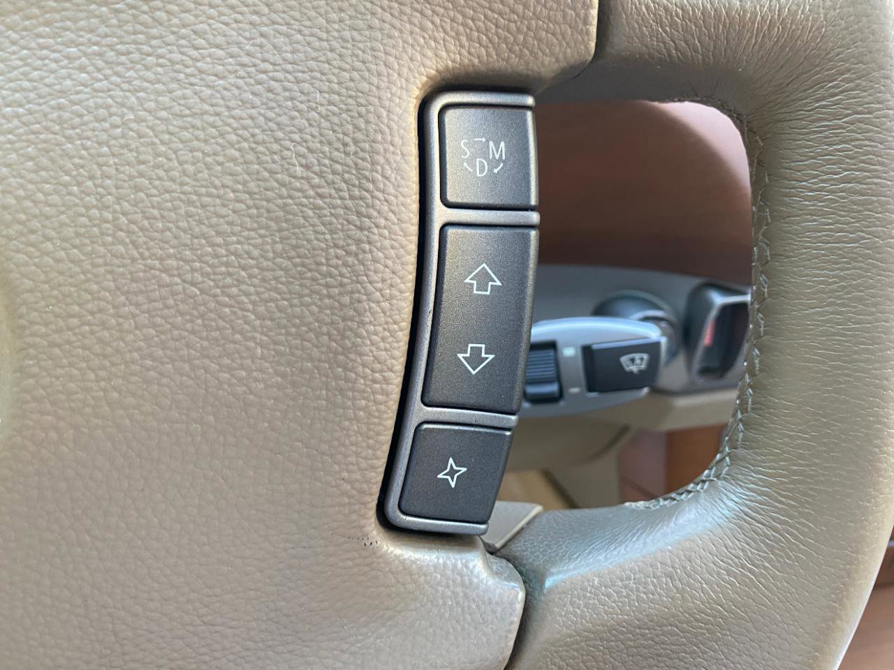 Used 2006 BMW 750Li RWD image 64